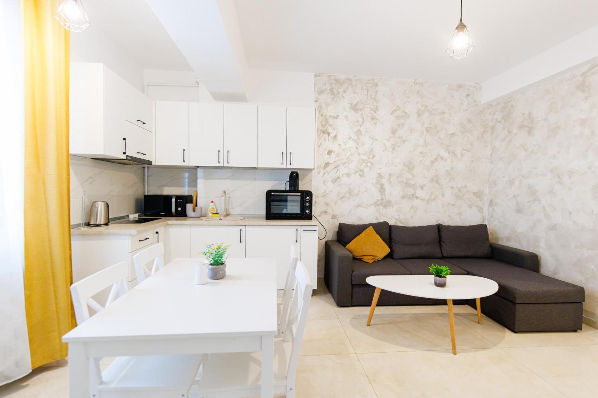 Luxury Glam Apartments Iasi At Lazar Palas Buitenkant foto